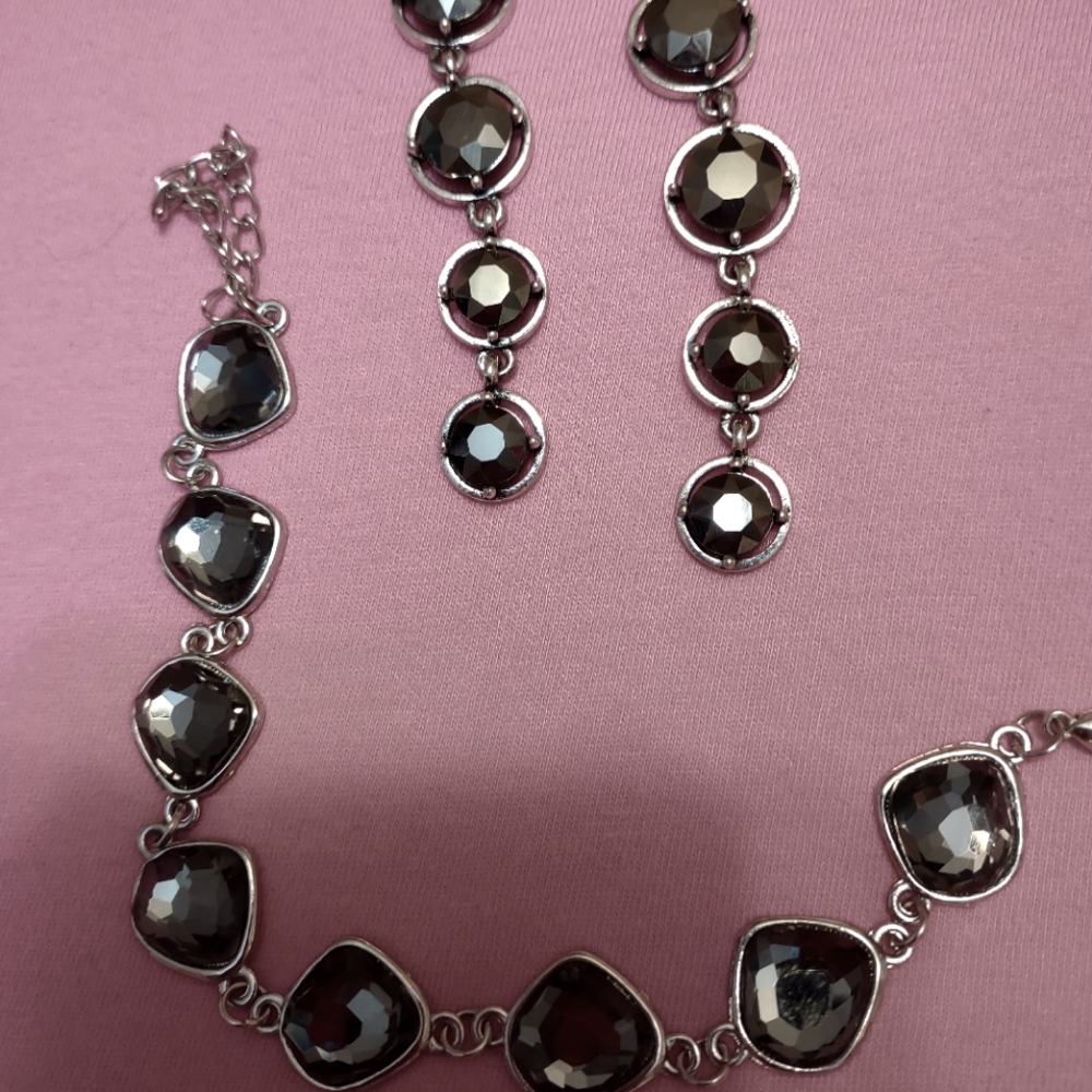 Bracelet and Earring Set